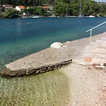 Apartments By The Sea Milna, Brac - 5242 Apartman *