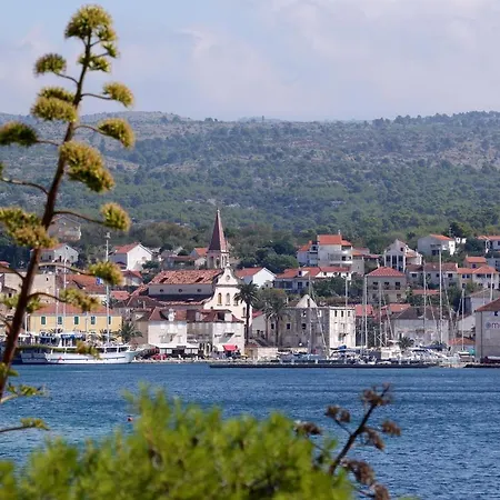 아파트 By The Sea Milna, Brac - 5242 밀나